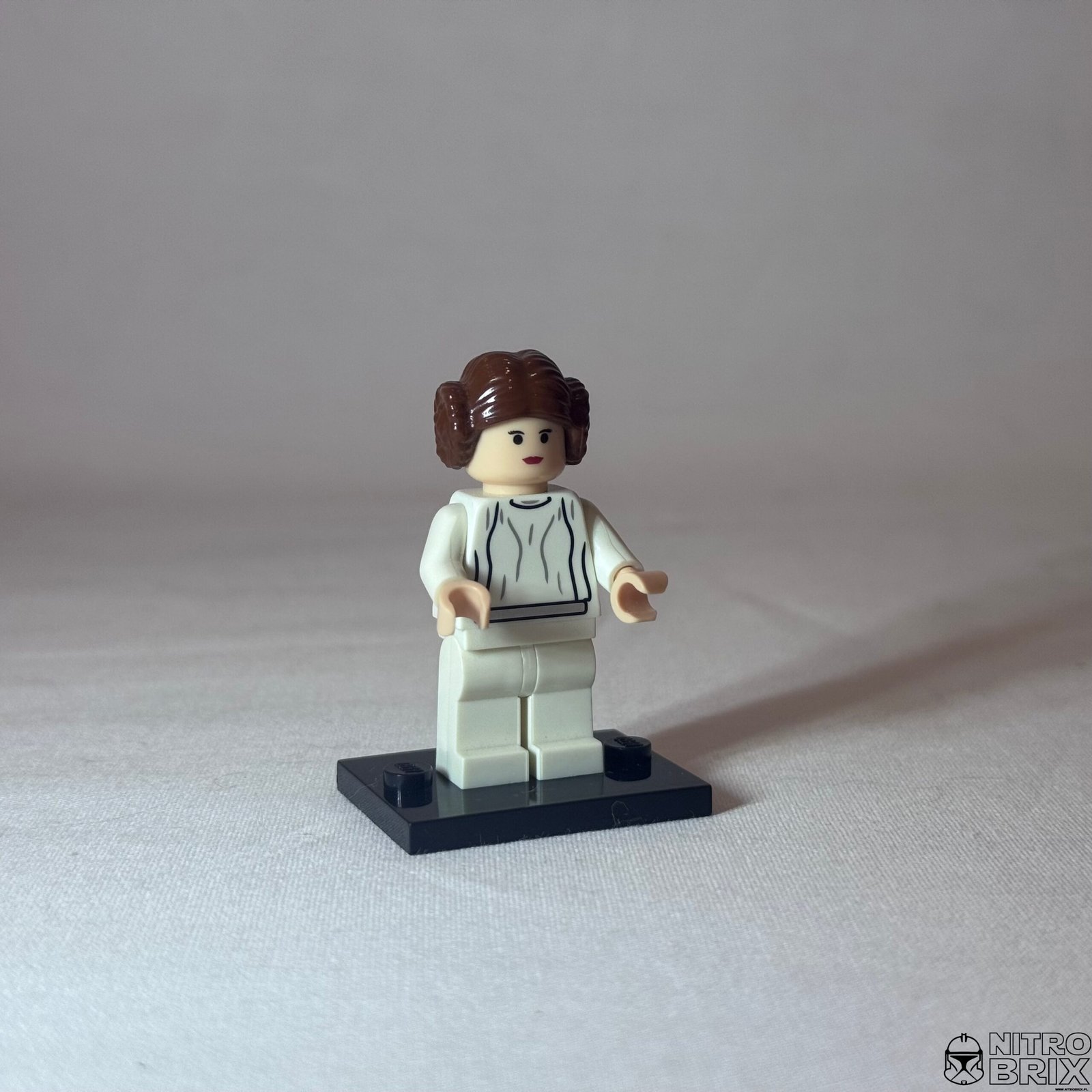 LEGO Star Wars – Princess Leia – White Dress (sw0175)