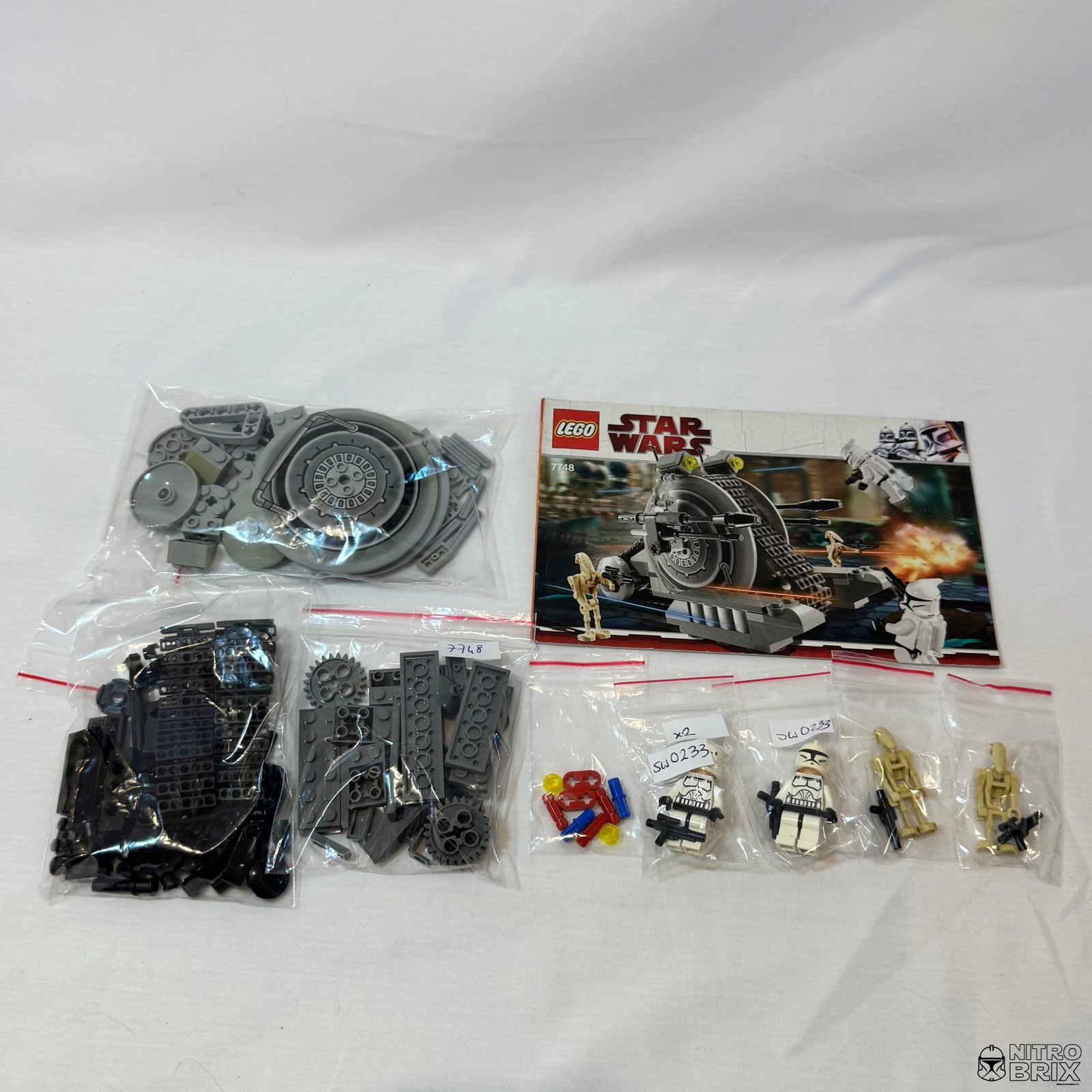 LEGO Star Wars 7748 Corporate Alliance Tank Droid